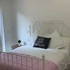 https://agasweethome-rome-gemelli.it-romehotels.com